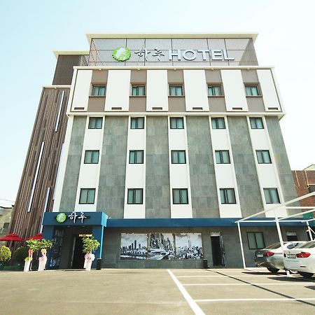 Haru Hotel Gimhae Bagian luar foto