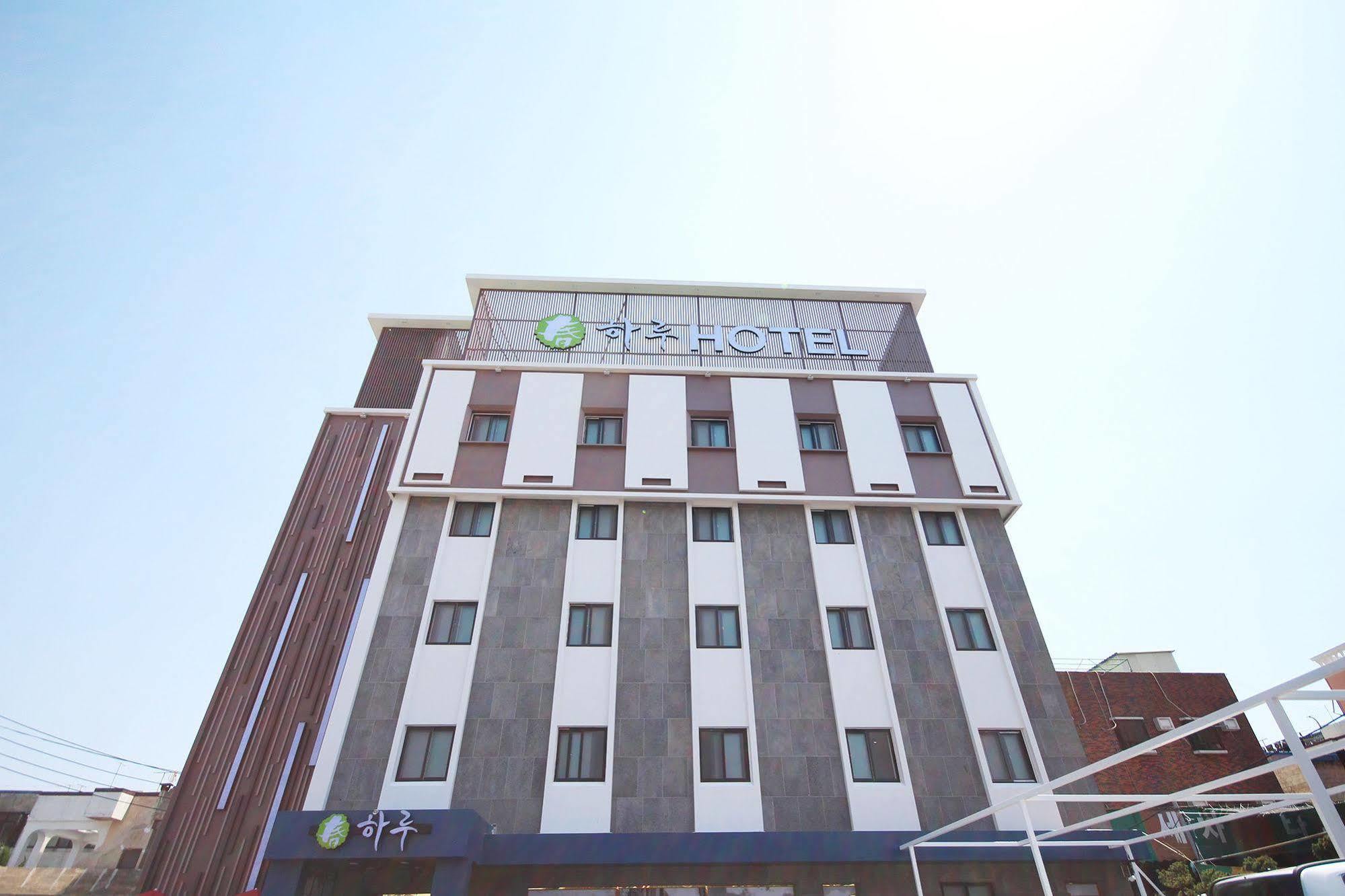 Haru Hotel Gimhae Bagian luar foto